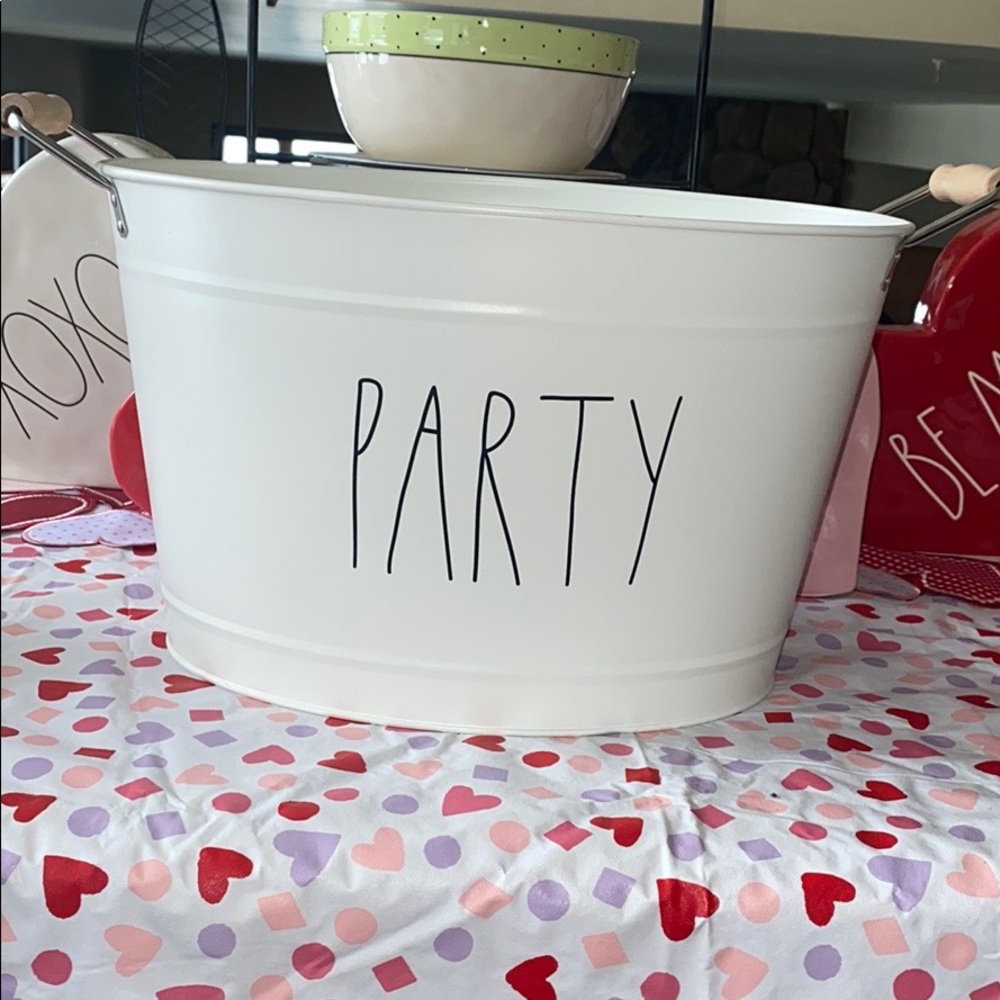 Rae Dunn PARTY🎊🎉 metal bin HTF ALL OCCASION🎂🎊